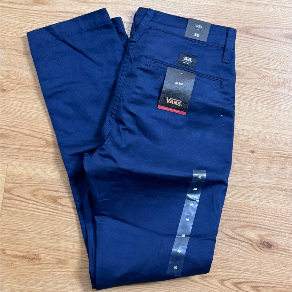 BRAND NEW. Vans chino pants